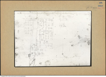 Vorderseite von Kunstbibliothek [https://www.deutsche-digitale-bibliothek.de/content/lizenzen/rv-ez/] Codex Destailleur DDiocletians-Thermen: Heizungssystem und Bodenprofil mit Gangquerschnitt - Ausschnitt, bh139685_recto. Foto.