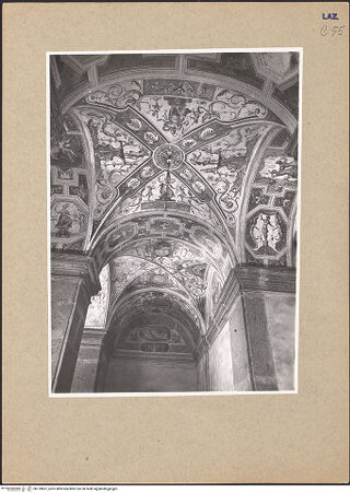 Vorderseite von ICCD [https://www.deutsche-digitale-bibliothek.de/content/lizenzen/rv-ez/] Groteskendekoration mit Landschaften und Allegorien - Detail des Gewölbes mit Grotesken, bh139807_recto. Foto.