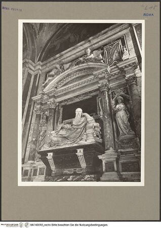 Vorderseite von Rigamonti [https://www.deutsche-digitale-bibliothek.de/content/lizenzen/rv-fz/] Cappella AldobrandiniGrabmal des Silvestro Aldobrandini (gest. 1558) - Gesamtansicht, bh140092_recto. Foto: Rigamonti.