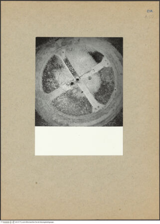 Vorderseite von Brenk [https://www.deutsche-digitale-bibliothek.de/content/lizenzen/rv-fz/] Mausoleo di TeodoricoOberer Raum - Kuppel, bh141772_recto. Foto: Brenk, Beat.