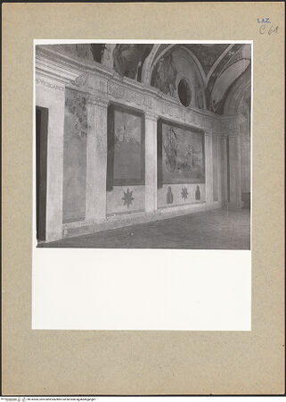 Vorderseite von Sopr. Mon. Laz. [https://www.deutsche-digitale-bibliothek.de/content/lizenzen/rv-ez/] Illusionistische Architekturen, Marinelandschaften und allegorische FigurenMarinelandschaften - Südwand mit Marinelandschaften, Teilansicht, bh142384_recto. Foto.