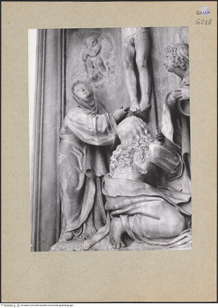 Vorderseite von Blak [https://www.deutsche-digitale-bibliothek.de/content/lizenzen/rv-ez/] Der Gekreuzigte mit Maria, Magdalena und Johannes - Detail: Maria und Maria Magdalena von rechts, bh144492_recto. Foto.