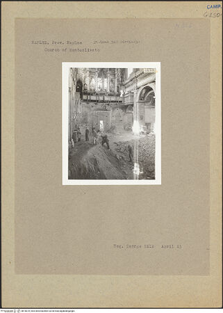 Vorderseite von unbekannt [https://www.deutsche-digitale-bibliothek.de/content/lizenzen/rv-fz/] Sant'Anna dei Lombardi - Innenraum nach den Bombentreffern, bh145319_recto. Foto: Silk, George.