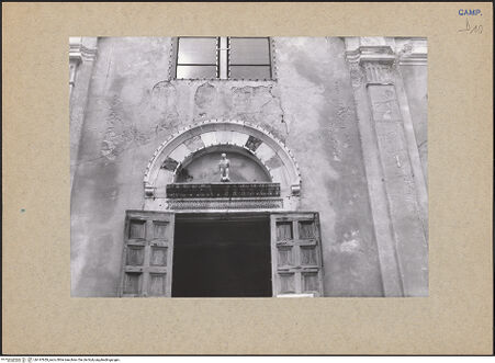 Vorderseite von Urban [https://www.deutsche-digitale-bibliothek.de/content/lizenzen/rv-ez/] DuomoWestfassade - Hauptportal, Detail, bh147659_recto. Foto: Urban, Thomas.