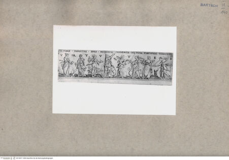 Vorderseite von  [http://creativecommons.org/publicdomain/mark/1.0/] ... - , bh150971. Foto.