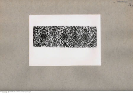 Vorderseite von  [http://creativecommons.org/publicdomain/mark/1.0/] ... - , bh150985. Foto.