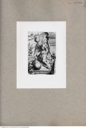 Vorderseite von  [http://creativecommons.org/publicdomain/mark/1.0/] ... - , bh150995. Foto.