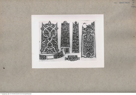 Vorderseite von  [http://creativecommons.org/publicdomain/mark/1.0/] ... - , bh151008. Foto.