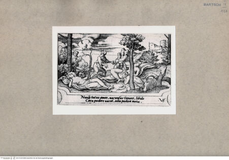 Vorderseite von  [http://creativecommons.org/publicdomain/mark/1.0/] ... - , bh151025. Foto.