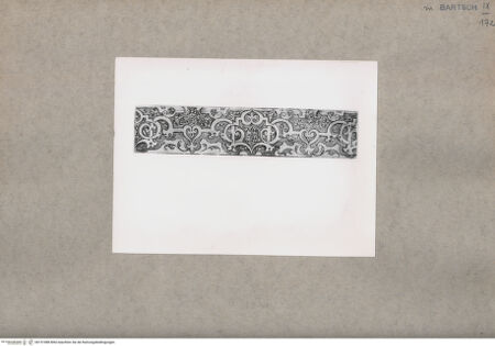 Vorderseite von  [http://creativecommons.org/publicdomain/mark/1.0/] ... - , bh151088. Foto.