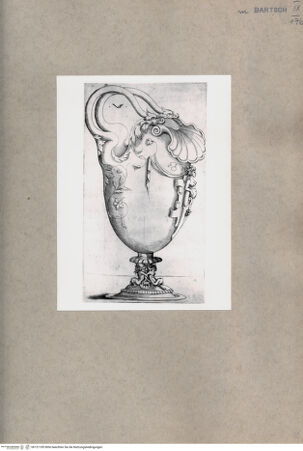 Vorderseite von  [http://creativecommons.org/publicdomain/mark/1.0/] ... - , bh151185. Foto.