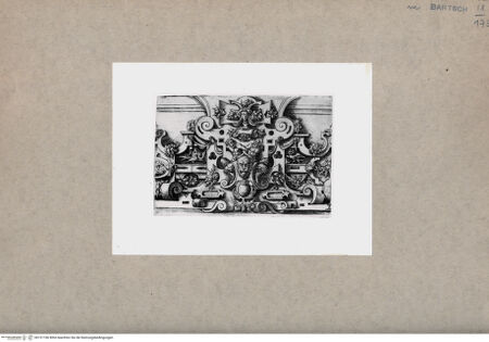 Vorderseite von  [http://creativecommons.org/publicdomain/mark/1.0/] ... - , bh151186. Foto.