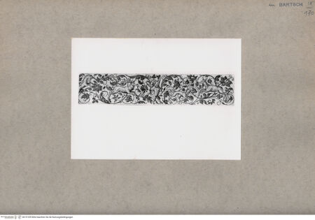 Vorderseite von  [http://creativecommons.org/publicdomain/mark/1.0/] ... - , bh151209. Foto.