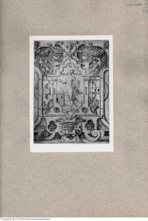 Vorderseite von  [http://creativecommons.org/publicdomain/mark/1.0/] ... - , bh151888. Foto.