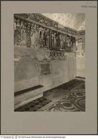 Vorderseite von Hutzel, Max [https://www.deutsche-digitale-bibliothek.de/content/lizenzen/rv-fz/] Santi Quattro CoronatiInneresOratorio di San Silvestro - Blick auf die linke Seitenwand und Ecke links des Altarraums, bh154274_recto. Foto: Hutzel, Max.