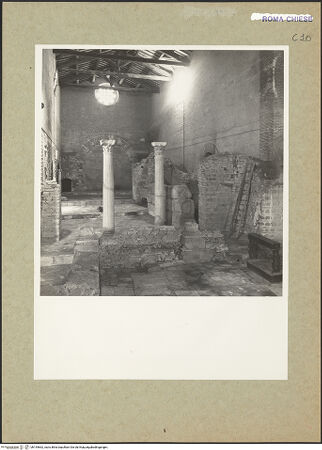 Vorderseite von Hutzel, Max [https://www.deutsche-digitale-bibliothek.de/content/lizenzen/rv-ez/] Sant'Alessandro - Blick vom Chor in das linke Langhaus, bh154662_recto. Foto: Hutzel, Max.