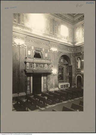 Vorderseite von Hutzel, Max [https://www.deutsche-digitale-bibliothek.de/content/lizenzen/rv-fz/] San Giuseppe dei Falegnami - Innenansicht, linke Wand mit Loge, bh155837_recto. Foto: Hutzel, Max.