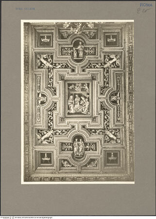 Vorderseite von Hutzel, Max [https://www.deutsche-digitale-bibliothek.de/content/lizenzen/rv-fz/] Ornamentierte Decke mit Reliefs (Heiliger Josef, Geburt Christi, Petrus und Paulus) - Gesamtansicht der Decke, Ornamente und Bildfelder: Joseph mit Christuskind, Geburt Christi, Petrus und Paulus, bh155856_recto. Foto: Hutzel, Max.