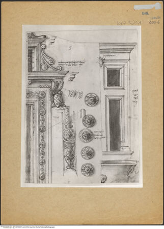 Vorderseite von Kupfestichkabinett [https://www.deutsche-digitale-bibliothek.de/content/lizenzen/rv-ez/] Detailstudien zu einem Portal und einer Fensterachse des Palazzo Venezia; Hälfte eines Sarkophages - , bh158297_recto. Foto.