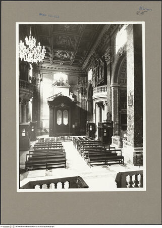 Vorderseite von unbekannt [https://www.deutsche-digitale-bibliothek.de/content/lizenzen/rv-ez/] San Girolamo della CaritàLanghaus - zur Eingangsfassade, bh159638_recto. Foto: Hutzel, Max.