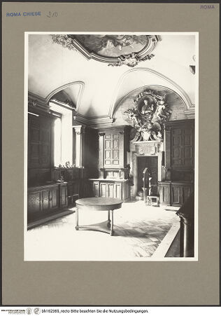 Vorderseite von unbekannt [https://www.deutsche-digitale-bibliothek.de/content/lizenzen/rv-ez/] Santissima Trinità degli SpagnoliSakristei - Eingang mit Epitaph des Erzbischofs Diego Morcillo Rubio de Auñón, bh162385_recto. Foto: Hutzel, Max.