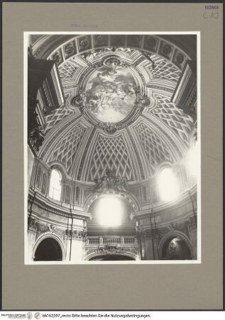 Vorderseite von unbekannt [https://www.deutsche-digitale-bibliothek.de/content/lizenzen/rv-ez/] Santissima Trinità degli SpagnoliHauptraum - Kuppel, bh162397_recto. Foto: Hutzel, Max.