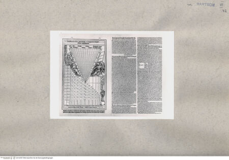 Vorderseite von  [http://creativecommons.org/publicdomain/mark/1.0/] ... - , bh162907. Foto.