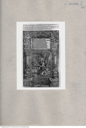 Vorderseite von  [http://creativecommons.org/publicdomain/mark/1.0/] ... - , bh163122. Foto.