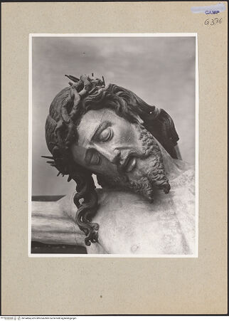 Vorderseite von Sopr. BAS NA [https://www.deutsche-digitale-bibliothek.de/content/lizenzen/rv-ez/] Kruzifix - Detail: Kopf, bh164084_recto. Foto.