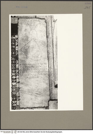 Vorderseite von Hutzel, Max [https://www.deutsche-digitale-bibliothek.de/content/lizenzen/rv-ez/] Grabplatte des Ekehart Crecil (gest. 1312) - , bh164186_recto. Foto.