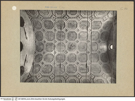 Vorderseite von ICCD [https://www.deutsche-digitale-bibliothek.de/content/lizenzen/rv-fz/] Sant'Urbano alla Caffarella - Gesamtansicht, bh168594_recto. Foto.