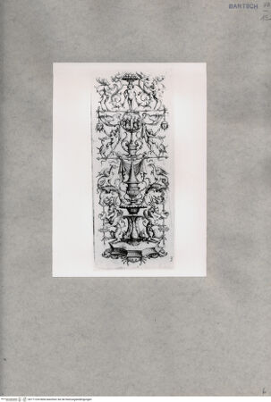 Vorderseite von  [http://creativecommons.org/publicdomain/mark/1.0/] ... - , bh171254. Foto.