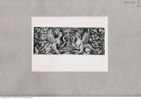 Vorderseite von  [http://creativecommons.org/publicdomain/mark/1.0/] ... - , bh171269. Foto.