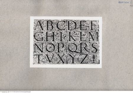 Vorderseite von  [http://creativecommons.org/publicdomain/mark/1.0/] ... - , bh171271. Foto.