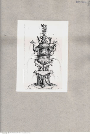 Vorderseite von  [http://creativecommons.org/publicdomain/mark/1.0/] ... - , bh171278. Foto.