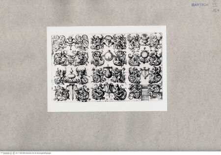 Vorderseite von  [http://creativecommons.org/publicdomain/mark/1.0/] ... - , bh171280. Foto.