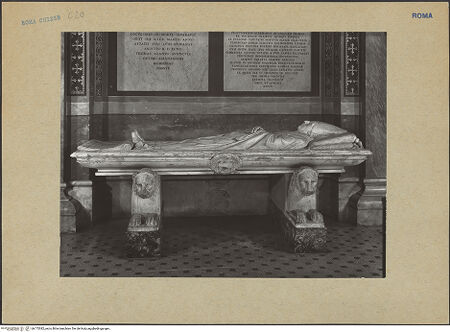 Vorderseite von ICCD [https://www.deutsche-digitale-bibliothek.de/content/lizenzen/rv-ez/] Grabmal des Kardinals Christopher Bainbridge - Gesamtansicht, bh173382_recto. Foto.