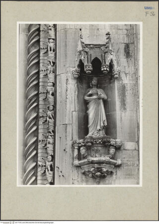 Vorderseite von Getty Research Institute? [https://www.deutsche-digitale-bibliothek.de/content/lizenzen/rv-ez/] HauptportalVerkündigungsmaria - Gesamtansicht, bh177335_recto. Foto: Hutzel, Max.