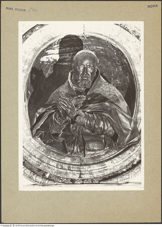 Vorderseite von Bibliotheca Hertziana [https://www.deutsche-digitale-bibliothek.de/content/lizenzen/rv-fz/] Büste Papst Gregor XV. - , bh180152_recto. Foto: Rigamonti.