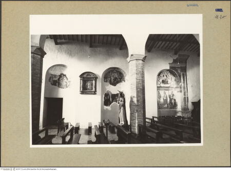 Vorderseite von Getty Research Institute [https://www.deutsche-digitale-bibliothek.de/content/lizenzen/rv-ez/] Santa Maria Assunta - Inneres, Langhaus, Blick vom Mittelschiff ins südwestliche Seitenschiff, bh181113_recto. Foto: Hutzel, Max.