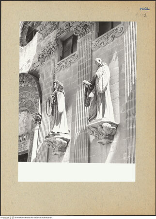 Vorderseite von Bibliotheca Hertziana [https://www.deutsche-digitale-bibliothek.de/content/lizenzen/rv-fz/] Heilige des Olivetanerordens - Zwei Heilige aus dem Olivetanerorden (Erdgeschoss, Wandabschnitt rechts des Portals), bh181589_recto. Foto: Lehmann-Brockhaus, Otto.