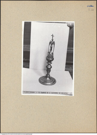 Vorderseite von ICCD [https://www.deutsche-digitale-bibliothek.de/content/lizenzen/rv-ez/] Reliquiar des Zahns der heiligen Apollonia - Gesamtansicht, bh182099_recto. Foto.