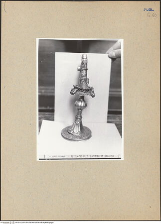 Vorderseite von ICCD [https://www.deutsche-digitale-bibliothek.de/content/lizenzen/rv-ez/] Reliquiar des Finger des heiligen Pantaleon von Nikomedien - Gesamtansicht, bh182104_recto. Foto.