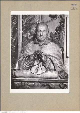 Vorderseite von Sopr. BAS NA [https://www.deutsche-digitale-bibliothek.de/content/lizenzen/rv-ez/] Denkmal des Fabrizio Antinori - Büste, bh182521_recto. Foto.