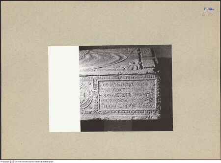 Vorderseite von ICCD [https://www.deutsche-digitale-bibliothek.de/content/lizenzen/rv-ez/] Grabmal eines Bischofs (Francesco Carosio?) - Detail, bh184917_recto. Foto.