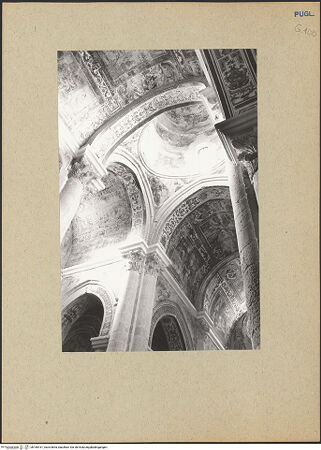 Vorderseite von Sopr. BAS BA [https://www.deutsche-digitale-bibliothek.de/content/lizenzen/rv-ez/] Santi Niccolò e CataldoVierung (Kuppel) und Querhaus - Vierung und Kuppel von Südwesten, bh185161_recto. Foto.