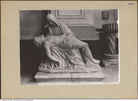 Vorderseite von ICCD [https://www.deutsche-digitale-bibliothek.de/content/lizenzen/rv-ez/] Pietà - Gesamtansicht, bh186141_recto. Foto.