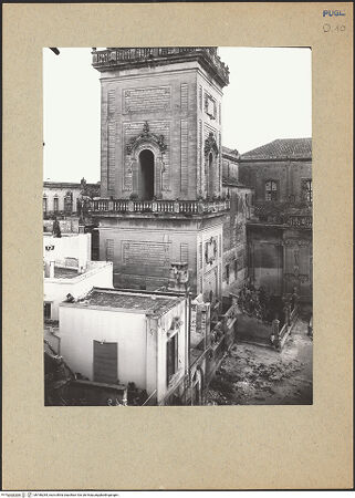 Vorderseite von Gabinetto Fotografico Nazionale [https://www.deutsche-digitale-bibliothek.de/content/lizenzen/rv-ez/] Duomo & AssuntaNordfassade - Campanile und Nordfassade (Ecke: Kalvarienberg) von Norden, bh186284_recto. Foto.