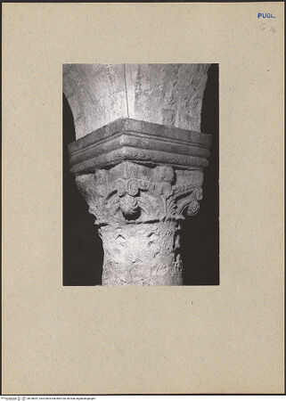 Vorderseite von ICCD [https://www.deutsche-digitale-bibliothek.de/content/lizenzen/rv-ez/] Kapitelle - Seitenansicht, bh186347_recto. Foto.