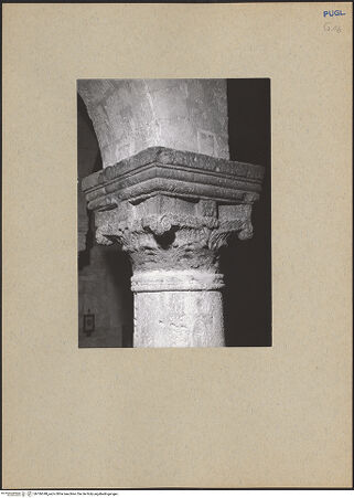 Vorderseite von ICCD [https://www.deutsche-digitale-bibliothek.de/content/lizenzen/rv-ez/] Kapitelle - Seitenansicht, bh186348_recto. Foto.